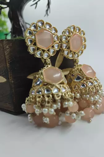   Traditional Jhumki Earrings For Wo 's