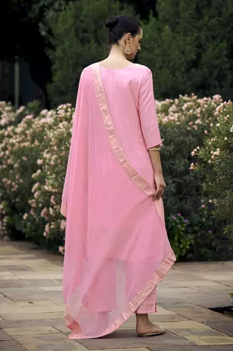 Vredevogel  women kurta and pant sets viscose rayon silk blend with neck handwork