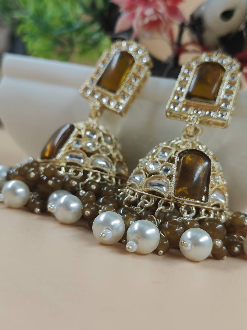  Jhumki Earrings For Wo  And Girls / Indian state t earrings for wedding, festival, Diwali