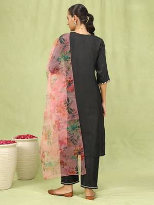Vredevogel   women kurta and trousers pant set silk blend 2