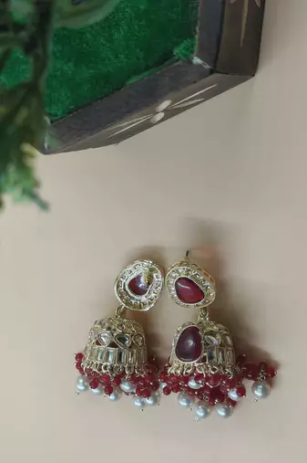   Jhumki Earrings For Wo  And Girls / Indian state t earrings for wedding, festival, Diwali
