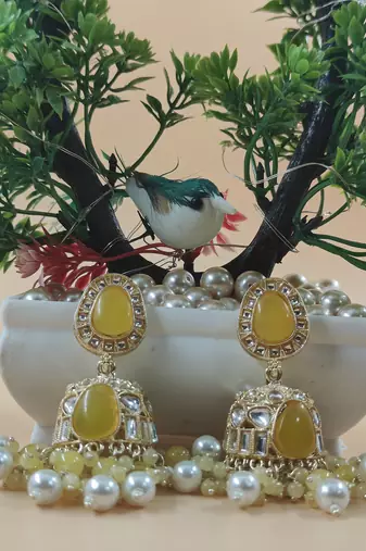   Jhumki Earrings For Wo  And Girls / Indian state t earrings for wedding, festival, Diwali