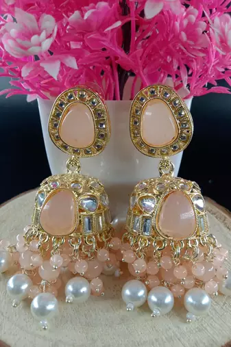   Jhumki Earrings For Wo  And Girls / Indian state t earrings for wedding, festival, Diwali