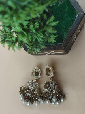   Jhumki Earrings For Wo  And Girls / Indian state t earrings for wedding, festival, Diwali 1