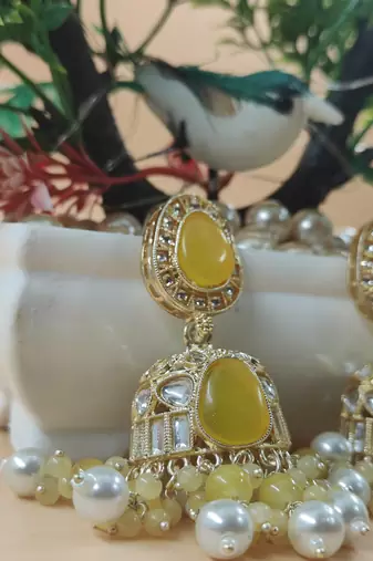   Jhumki Earrings For Wo  And Girls / Indian state t earrings for wedding, festival, Diwali