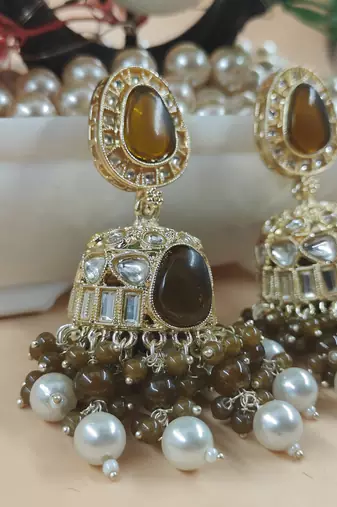   Jhumki Earrings For Wo  And Girls / Indian state t earrings for wedding, festival, Diwali