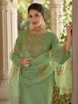 Vredevogel   women kurta and trousers pant set silk blend 4