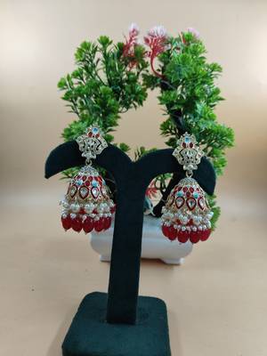   Traditional Jhumka Earrings For Wo  And Girls 1