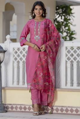Vredevogel  women kurta and pant sets viscose roman silk fabric 1