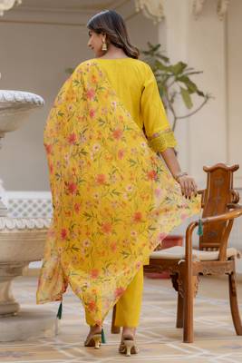 Vredevogel  women kurta and pant sets viscose roman silk fabric 2