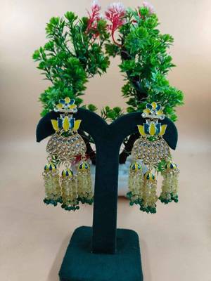  Traditional Earrings For Wo / Jhumki Earrings 1