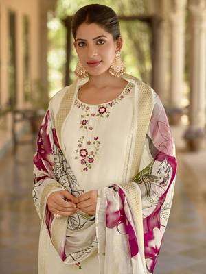 Vredevogel  women kurta and pant sets viscose roman silk fabric 2