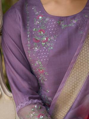 Vredevogel  women   s viscose roman silk embroidery straight kurta pant with dupatta set 2