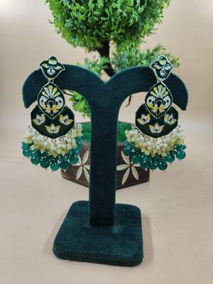   Traditional Earrings For Wo  And Girls 1