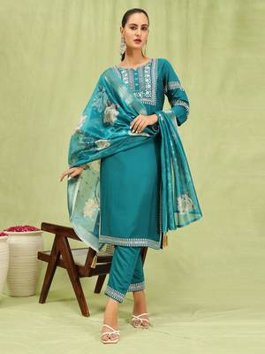 Vredevogel  women   s viscose roman silk embroidery straight kurta pant with dupatta set 1