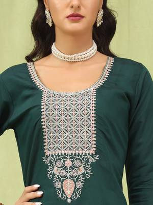 Vredevogel  women   s viscose roman silk embroidery straight kurta pant with dupatta set 3