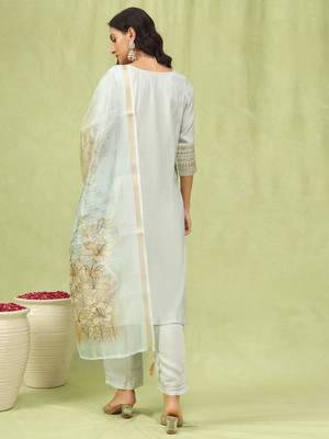 Vredevogel  women   s viscose roman silk embroidery straight kurta pant with dupatta set 2