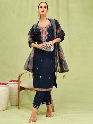 Vredevogel  women   s viscose roman silk embroidery straight kurta pant with dupatta set 1