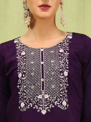 Vredevogel  women   s viscose roman silk embroidery straight kurta pant with dupatta set 3