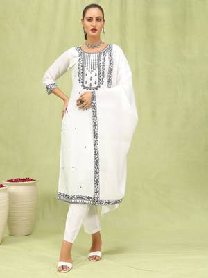Vredevogel  women   s viscose roman silk embroidery straight kurta pant with dupatta set 1