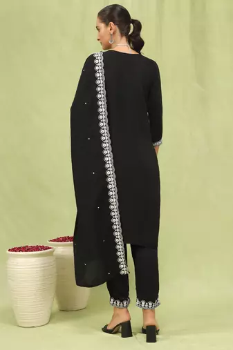 Vredevogel  women   s viscose roman silk embroidery straight kurta pant with dupatta set