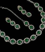 Neacklesh  set .moti  ,kundan