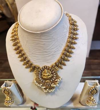 Pearl paan temple necklace set 2