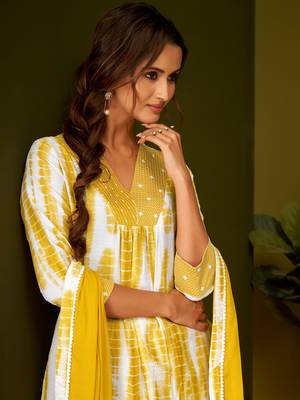 Dresoul abstract embroidered straight v-neck kurta with pyjamas & dupatta 5