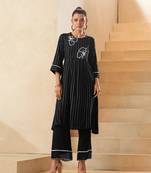 Black vertical foil print embroidered viscose kurta set