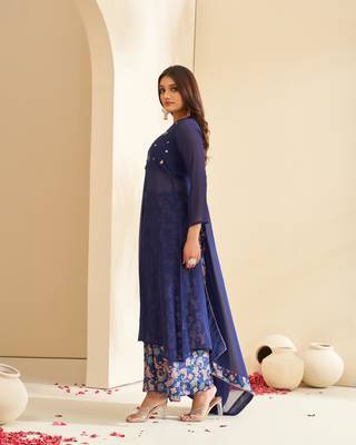 Dresoul navy blue floral printed with hand embroidery straight kurta set with dupatta 5