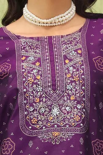 Vredevogel  women cotton silk blend kurta and pant sets with handwork and dupatta