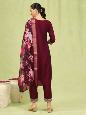Vredevogel  women   s viscose roman silk embroidery straight kurta pant with dupatta set 2