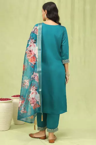Vredevogel  women   s viscose roman silk embroidery straight kurta pant with dupatta set
