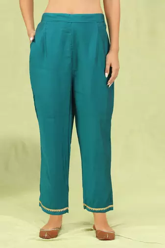 Vredevogel  women   s viscose roman silk embroidery straight kurta pant with dupatta set