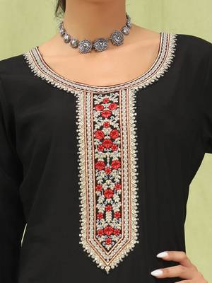 Vredevogel  women   s viscose roman silk embroidery straight kurta pant with dupatta set 3