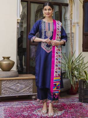 Vredevogel  women   s viscose roman silk embroidery straight kurta pant with dupatta set 1