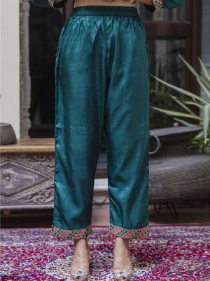 Vredevogel  women   s viscose roman silk embroidery straight kurta pant with dupatta set 4