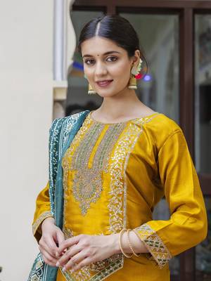 Vredevogel  women   s viscose roman silk embroidery straight kurta pant with dupatta set 3