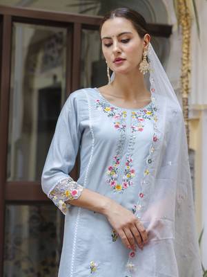 Vredevogel  women   s viscose roman silk embroidery straight kurta pant with dupatta set 3