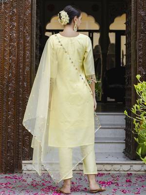 Vredevogel  women   s viscose roman silk embroidery straight kurta pant with dupatta set 2