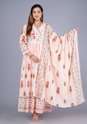Peach Viscose Rayon Printed Kurta Pant With Dupatta 1
