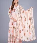 Peach Viscose Rayon Printed Kurta Pant With Dupatta