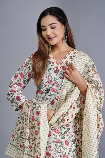 Cream Viscose Rayon Floral Print Kurta Pant With Dupatta