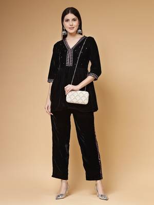 adorn off white pearl embellished corduroy clutch 3