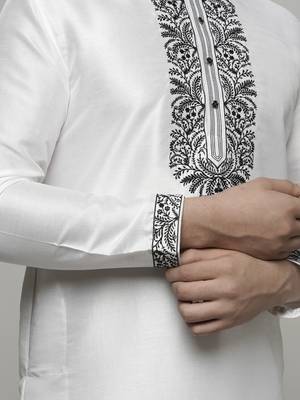 Maahi fabs white colour cotton blend thread embriodered work design ethnic kurta for men 5