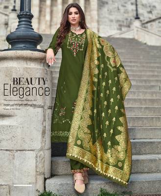  green viscose silk floral embroidered straight kurta with pant & jacquard dupatta 1
