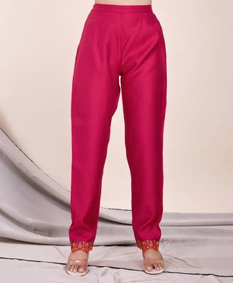  pink viscose silk floral embroidered straight kurta with pant & jacquard dupatta 3