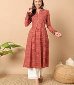 Maroon colour beautifully printed smart kurta for girlie party looks
