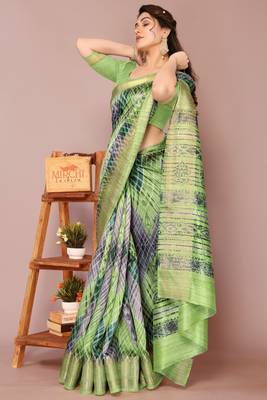 Green Art Silk Shibori Print/Laheriya Print Golden Zari Border Saree With Unstitched Blouse Piece 3