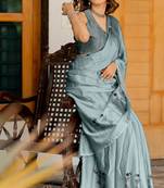 Dusty Greyish Blue Chiffon Warli Print Saree With Unstitched Blouse Piece